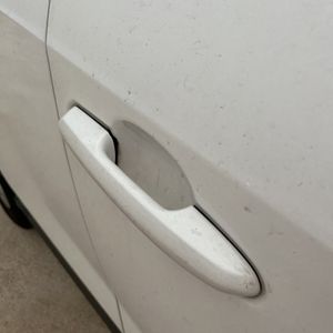 صورة مصغرة 60 لـ 2022 Toyota RAV4 LE