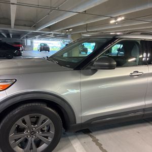 FORD EXPLORER XLT - 2