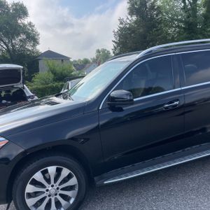 2017 Mercedes-BENZ GLS photo 2