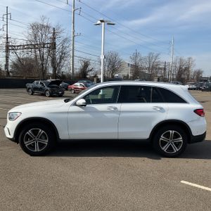 MERCEDES-BENZ GLC - 3