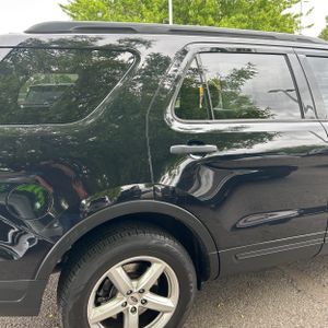 FORD EXPLORER BASE - 9