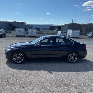 BMW 330I XDRIVE - 3
