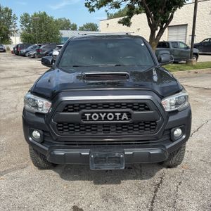 صورة 12 لـ 2017 Toyota TACOMA TRD SPORT