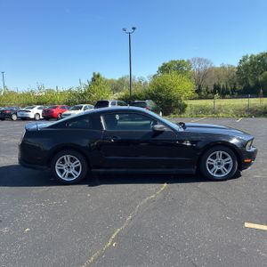 FORD MUSTANG V6 - 10