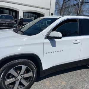 CHEVROLET TRAVERSE LT LEATHER - 2