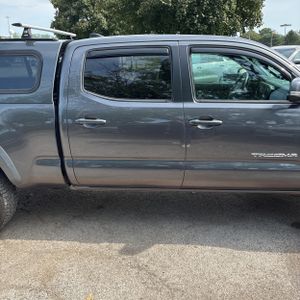 صورة 9 لـ 2017 Toyota TACOMA TRD SPORT