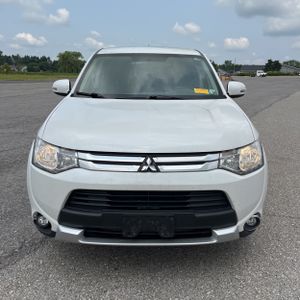 2015 Mitsubishi OUTLANDER SE — миниатюра 14