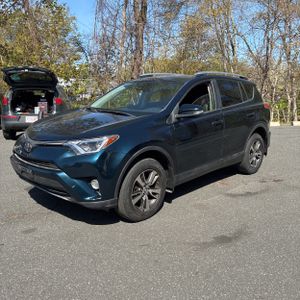 TOYOTA RAV4 - 1