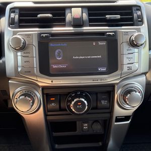 2018 Toyota 4RUNNER SR5 PREMIUM — фото 38