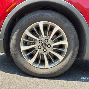 2020 Lincoln NAUTILUS STANDARD thumbnail 17