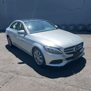 صورة مصغرة 12 لـ 2017 Mercedes-BENZ C 300