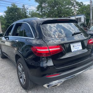 2019 Mercedes-BENZ GLC photo 5