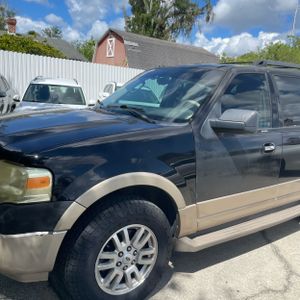 صورة 2 لـ 2012 FORD EXPEDITION XLT