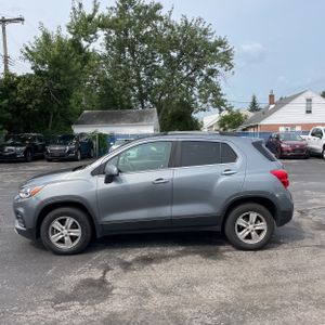 2019 Chevrolet TRAX LT — фото 3