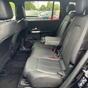 2025 Mercedes-BENZ GLB 缩略图 32