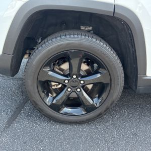 2023 JEEP GRAND CHEROKEE LIMITED 缩略图 17