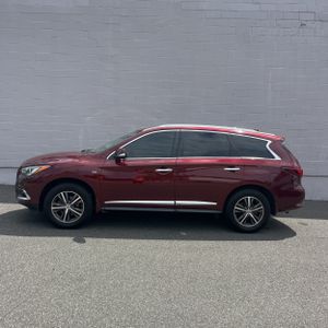 2019 Infiniti QX60 LUXE 照片 3