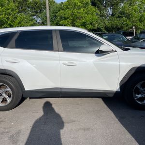 2022 Hyundai TUCSON SE — миниатюра 11