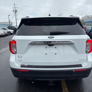 FORD EXPLORER XLT - 7