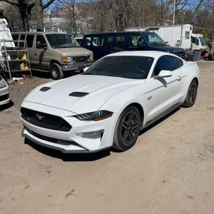 FORD MUSTANG GT PREMIUM - 1