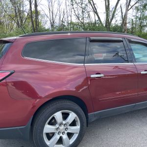CHEVROLET TRAVERSE LT - 9