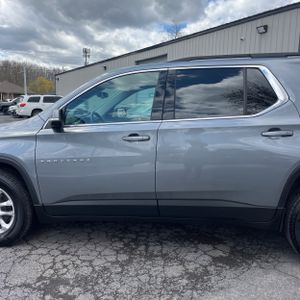 CHEVROLET TRAVERSE LT LEATHER - 4