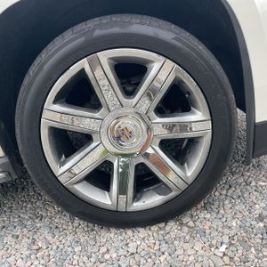 2015 Cadillac ESCALADE ESV LUXURY — фото 20