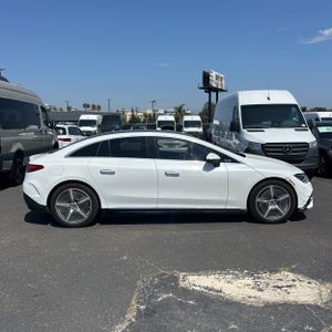 صورة 10 لـ 2023 Mercedes-BENZ EQE