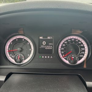 2024 RAM 1500 CLASSIC SLT — миниатюра 39