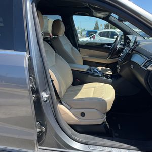 2017 Mercedes-BENZ GLS — фото 33