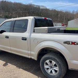 FORD F-150 XLT - 6