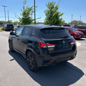 MITSUBISHI OUTLANDER SPORT 2.0 LE 2WD - 5