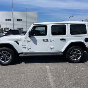 JEEP WRANGLER UNLIMITED SAHARA - 4