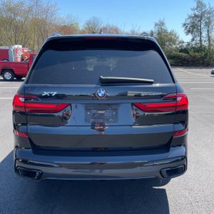 BMW X7 XDRIVE40I - 7