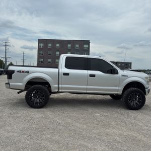 صورة 10 لـ 2017 FORD F-150 XLT