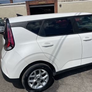 KIA SOUL LX - 9