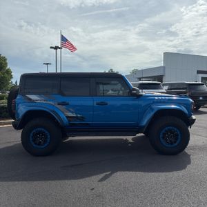 FORD BRONCO RAPTOR - 10