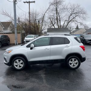 CHEVROLET TRAX LT - 3