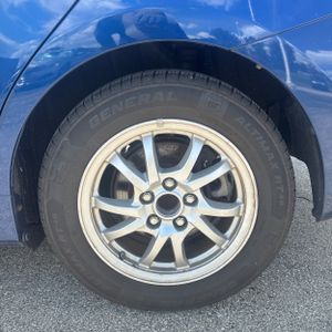 2012 Toyota PRIUS V TWO 照片 18