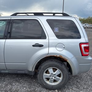 FORD ESCAPE XLT - 6