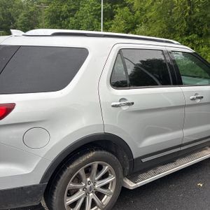 FORD EXPLORER LIMITED - 9