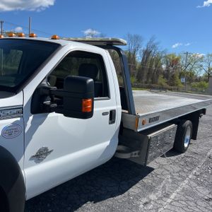FORD F-550 CHASSIS XLT - 2