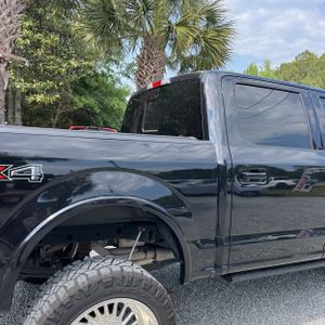 FORD F-150 LARIAT - 9