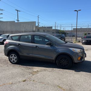 2017 FORD ESCAPE S 照片 10