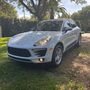 PORSCHE MACAN BASE - 1