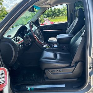 2008 Cadillac ESCALADE BASE — фото 31