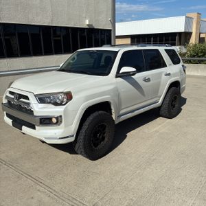 TOYOTA 4RUNNER - 1