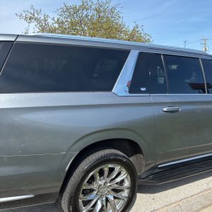 CADILLAC ESCALADE ESV PREMIUM LUXURY - 9