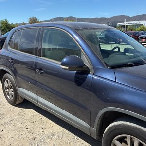 2012 Volkswagen TIGUAN S 照片 55