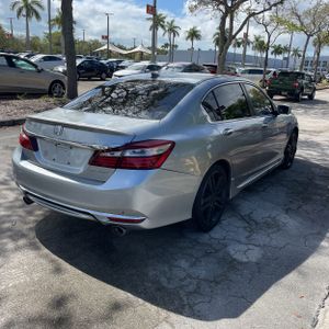 HONDA ACCORD SPORT - 8